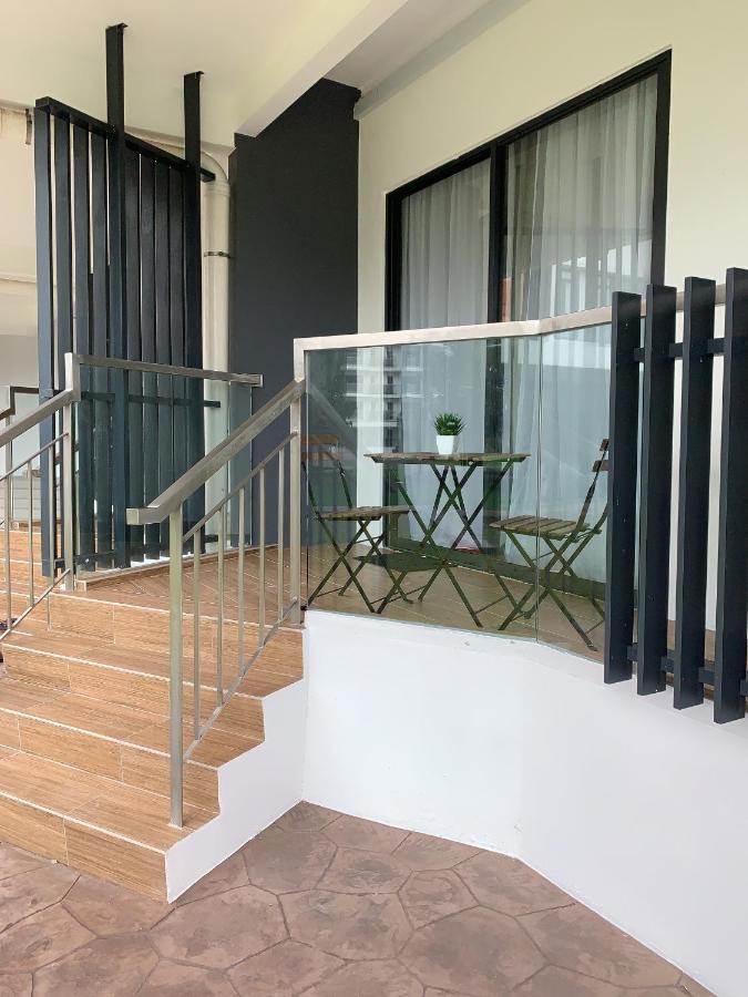 Timur Bay Groundfloor Pool & Seaview Kuantan Exterior foto