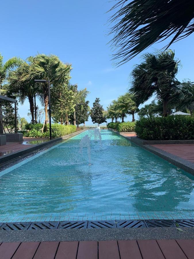Timur Bay Groundfloor Pool & Seaview Kuantan Exterior foto